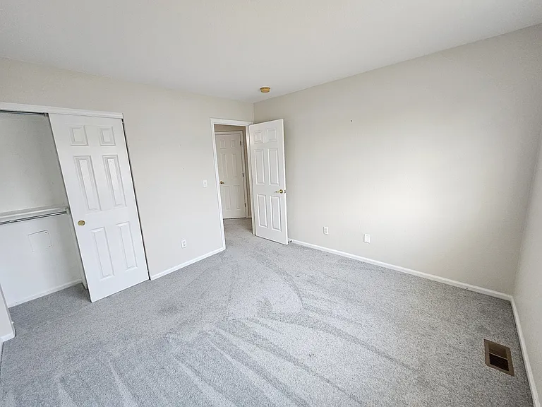 10458 Panther Trce — Photo 17