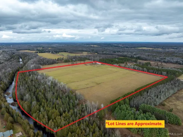 N497 Stone Rd, Rapid River, MI 49878