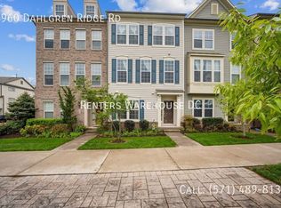 8960 Dahlgren Ridge Rd, Manassas, VA 20111