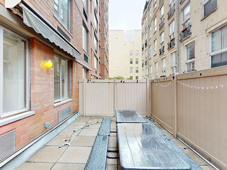 21 Chelsea — Photo 66
