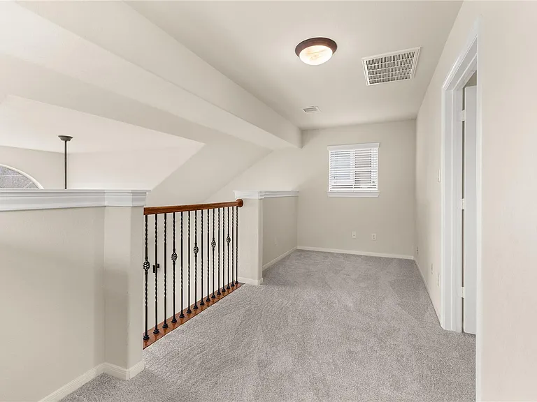 3334 Clearview Villa Way — Photo 12