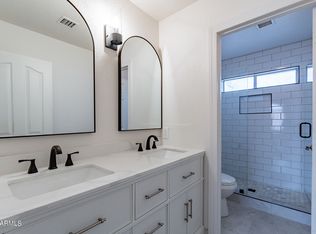 818 W Devon Dr, Gilbert, AZ 85233