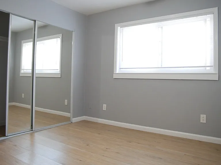 1109 Parker St #4 — Photo 16