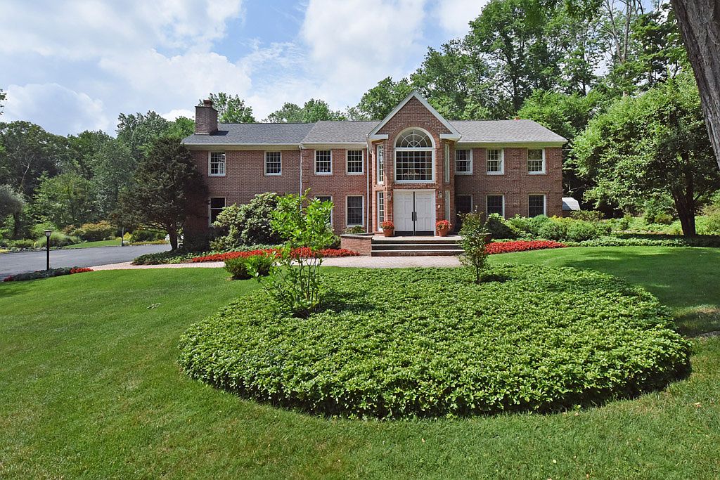 129 E Allendale Rd, Saddle River, NJ 07458 Zillow