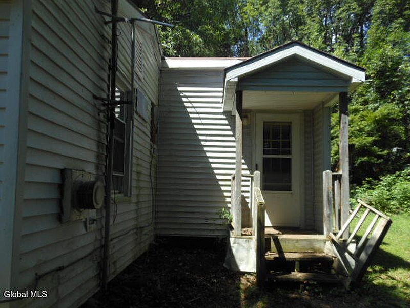 4th image of 106-158 County Route 16
