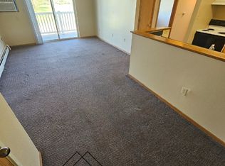 410 13th Ave NW UNIT 26, Oelwein, IA 50662