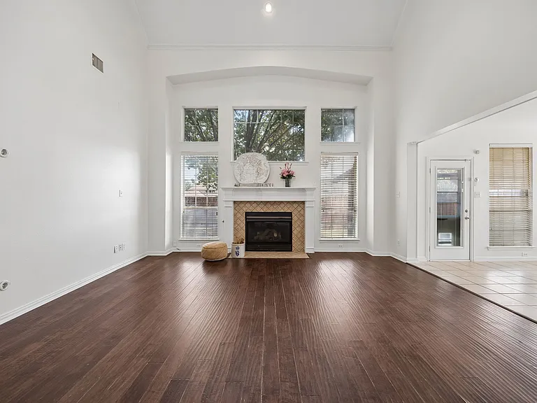 1608 Wagon Wheel Dr — Photo 10