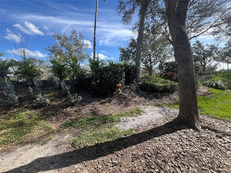 2522 Oswego Dr — Photo 40