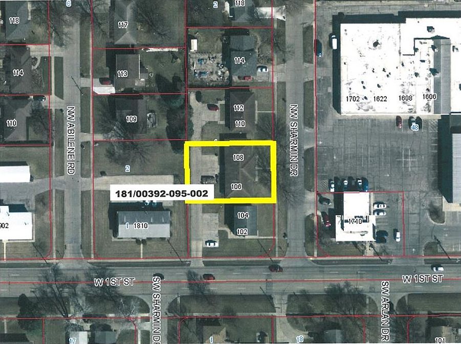 2nd image of 106 NW Sharmin Dr