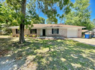 6829 Timbercroft Ln, Fayetteville, NC 28314