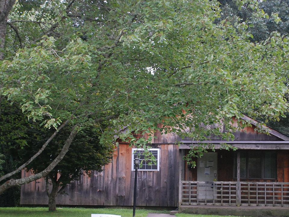 1st image of 62 Hughey Dr