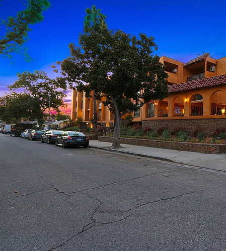 Windsor Villas Photo 1