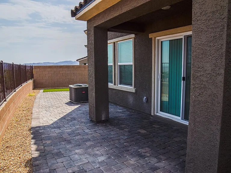 356 Rosefinch St — Photo 27
