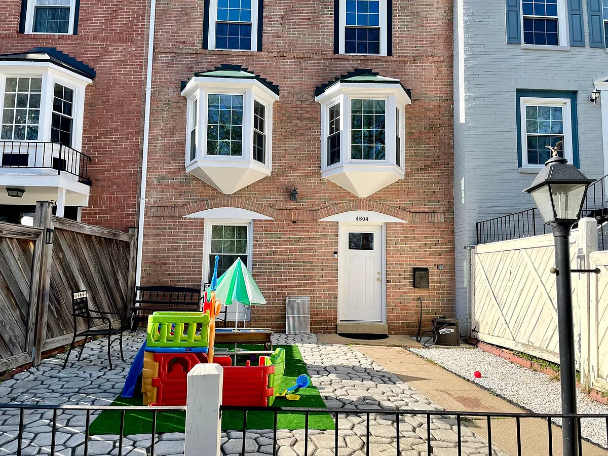 Building Photo - 4504 Arendale Sq