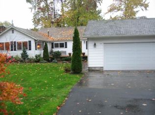 8100 SW Landau St, Portland, OR 97223