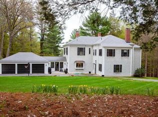 62 Pond Rd, Wellesley, MA 02482