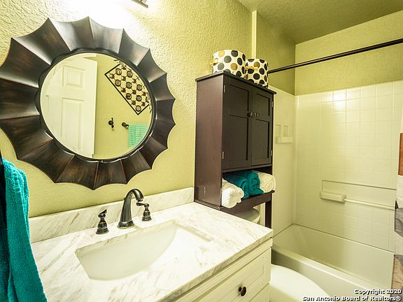 4th image of 8238 Grissom Cir