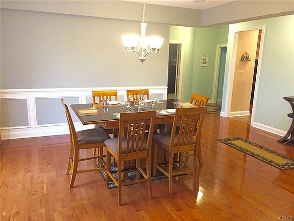5th image of 16718 Flatstone Cir