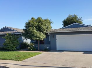 1716 Portals Ave, Clovis, CA 93611
