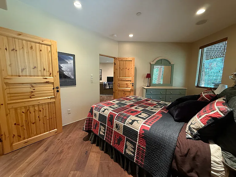 520 Two Cabins Dr — Photo 51