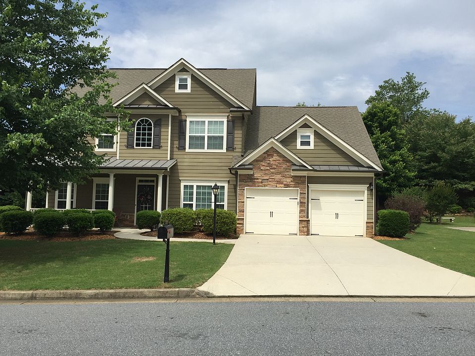 Beautiful 5 bedroom home