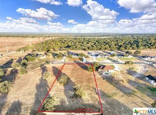 105 S Tranquility Dr, La Vernia, TX 78121