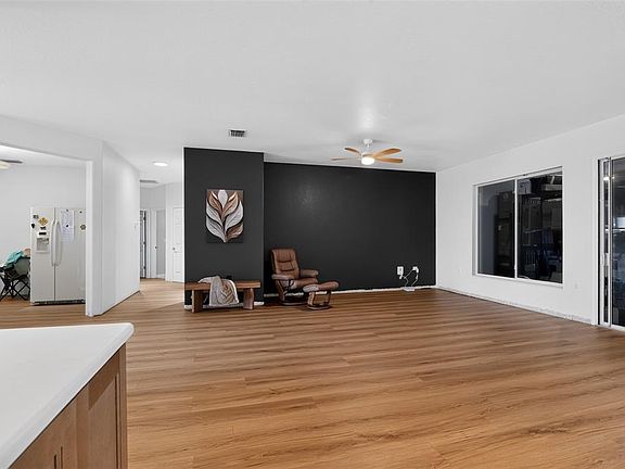 2nd image of 9415 SE 125TH STREET