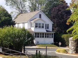 632-634 Armory St, Springfield, MA 01104