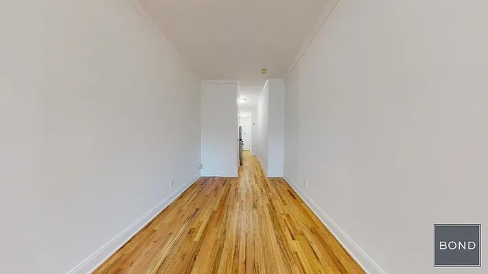 Rented by Bond New York | media 10