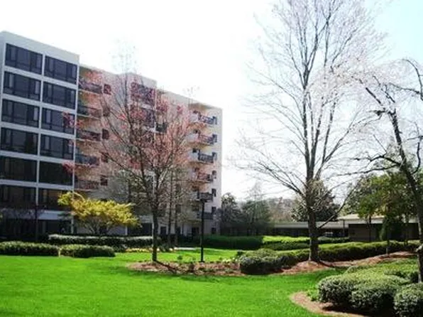 1800 Clairmont Lk #A420, Decatur, GA 30033