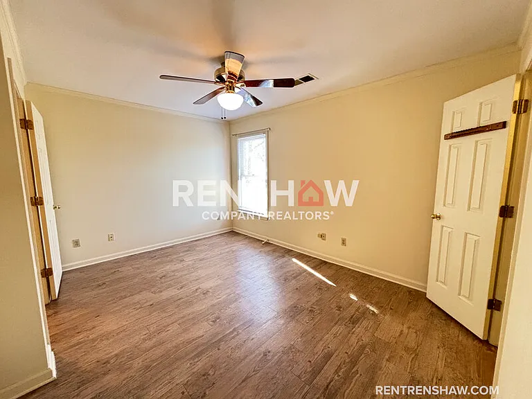 575 Southern Pl — Photo 18