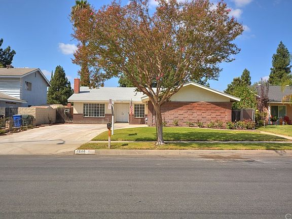 3rd image of 1646 S Cypress Ave