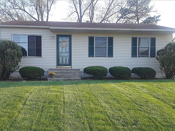 2nd image of 505 Glenrose Ln