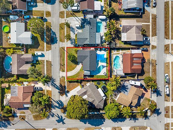 5th image of 1125 Rhapsody Way