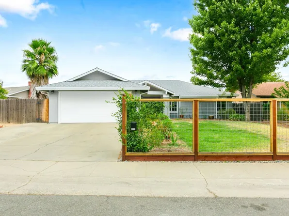 3753 Pullman Dr, Sacramento, CA 95827