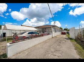 3132 NW 27th St, Miami, FL