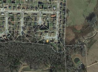 895 Regal Rd, Jackson, GA 30233