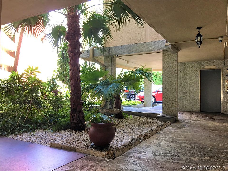 1st image of 1475 NE 125th Ter APT 411C