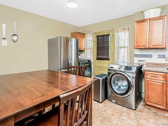 5th image of 3410 Gunther Avenue
