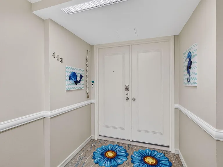 4000 N Ocean Dr #403 — Photo 2