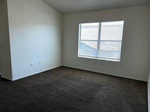 4th image of 45 Maleena Mesa St APT 827