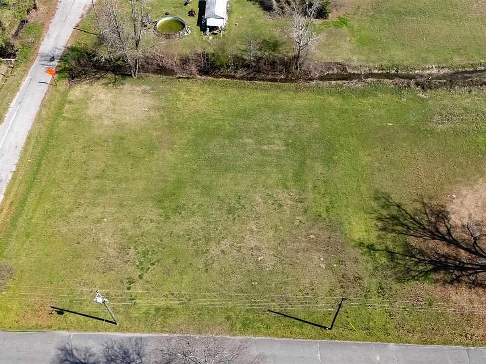 1st image of 205 S Kemper St