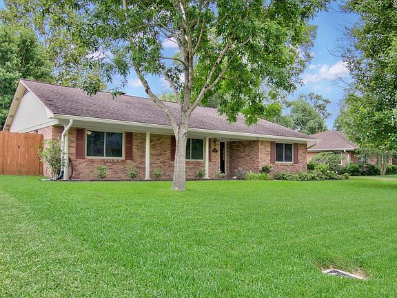 3rd image of 1855 Karen Ln