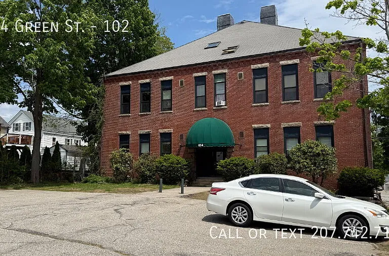 104 Green St #102 — Photo 2