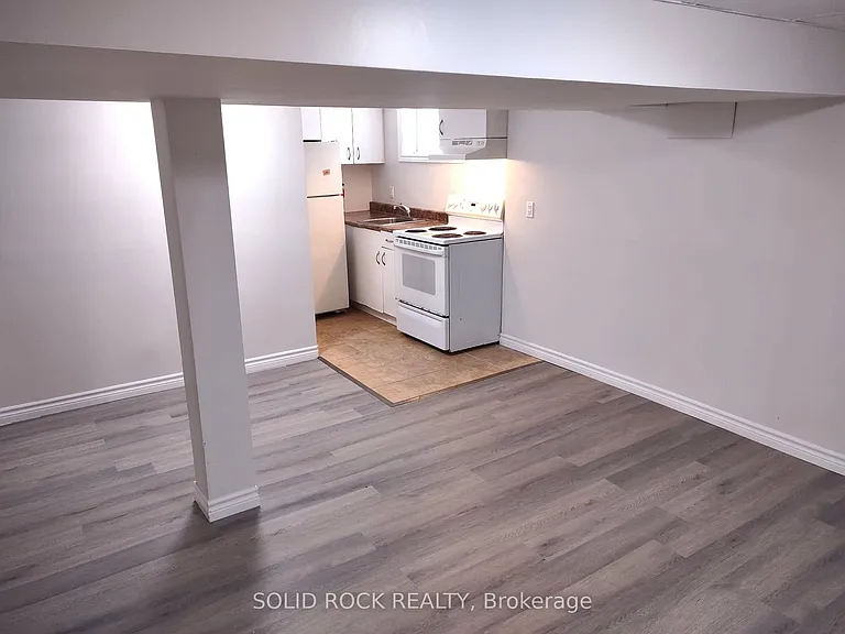 1254 E Dorchester Ave #1A — Photo 3