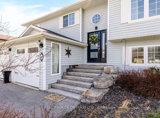 48 John St, Severn, ON L0K1E0