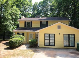 5712 Saint Thomas Dr, Lithonia, GA 30058