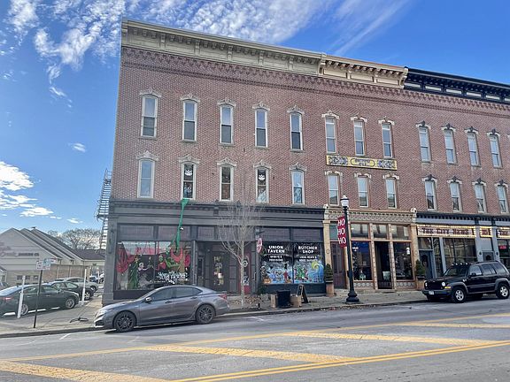 2nd image of 151 S Market St Ste 300