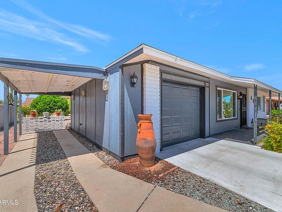 3rd image of 12546 W PINETOP Drive