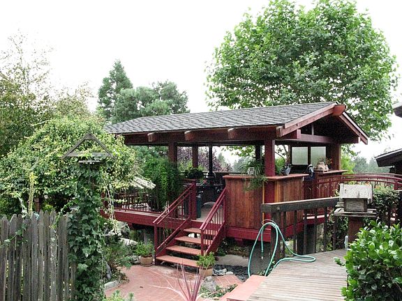 Dining Pavilion